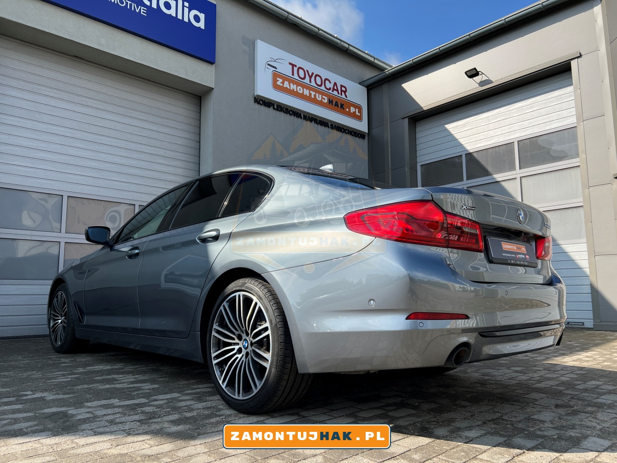 Montaż haka holowniczego Westfalia w BMW 5 G30 - profesjonalna usługa dla Twojego samochodu